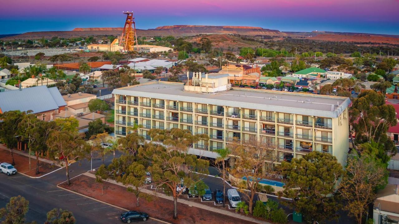 The Plaza Hotel Kalgoorlie Eksteriør billede